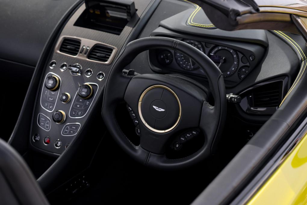 2017 Aston Martin Vanquish