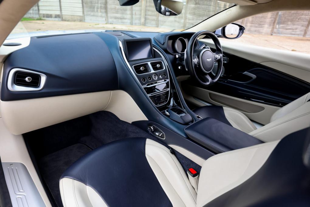 2016 Aston Martin DB11