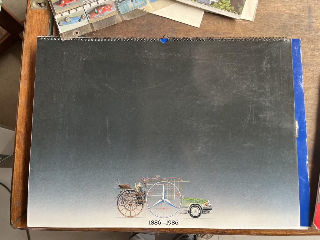 1900 Collectables Calenders / photos, bikes