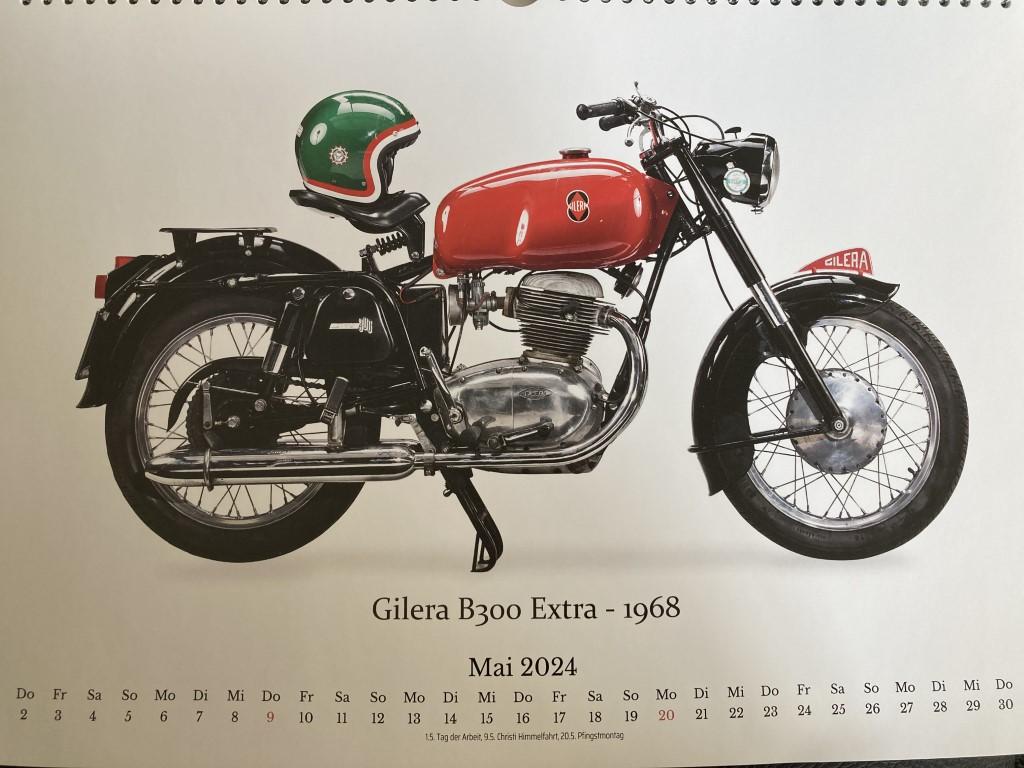 1900 Collectables Calenders / photos, bikes