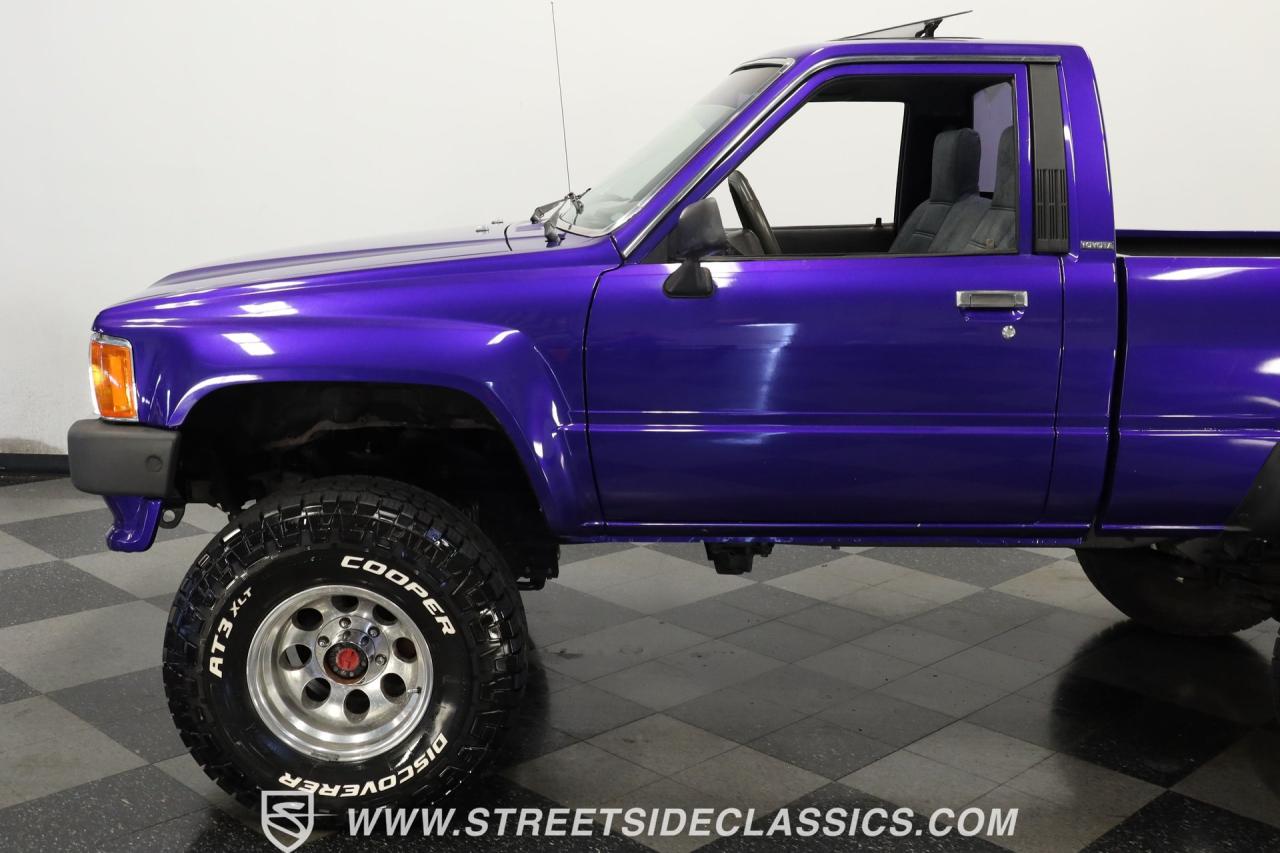 1987 Toyota Pickup 4x4 5-speed