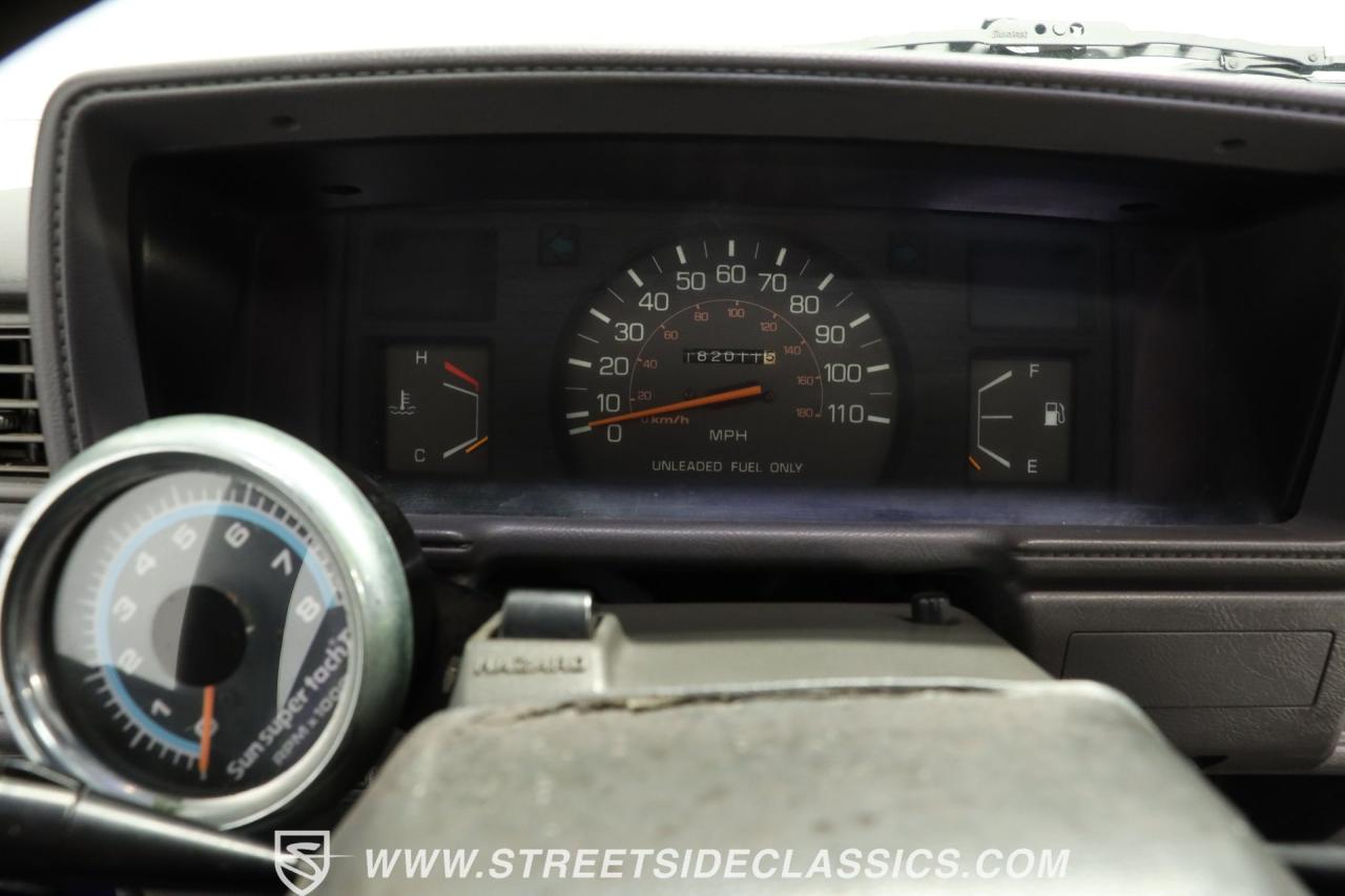 1987 Toyota Pickup 4x4 5-speed