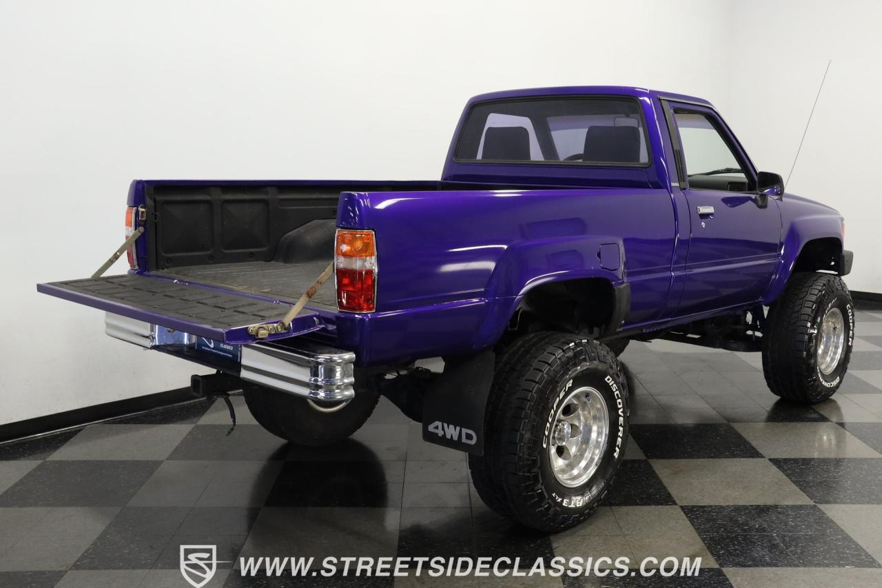 1987 Toyota Pickup 4x4 5-speed