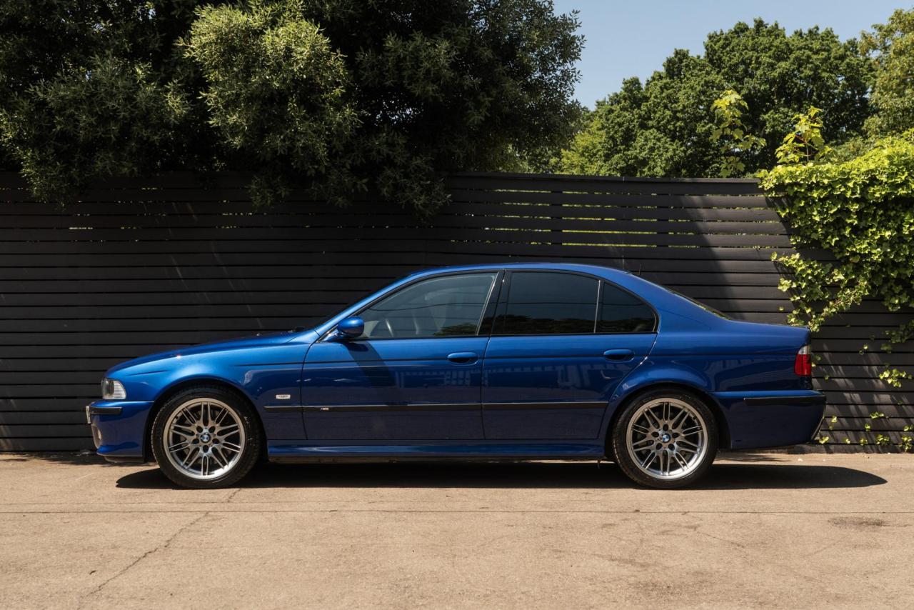 2001 BMW M5 (E39)