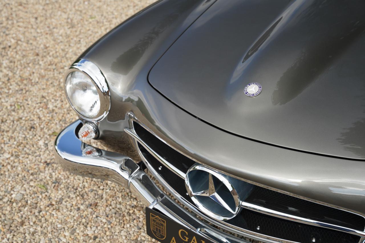 1960 Mercedes - Benz Mercedes Benz 190 SL Roadster &ldquo;Comprehensively restored&rdquo;