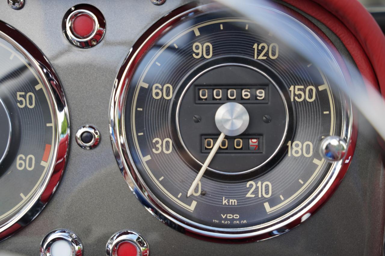 1960 Mercedes - Benz Mercedes Benz 190 SL Roadster &ldquo;Comprehensively restored&rdquo;