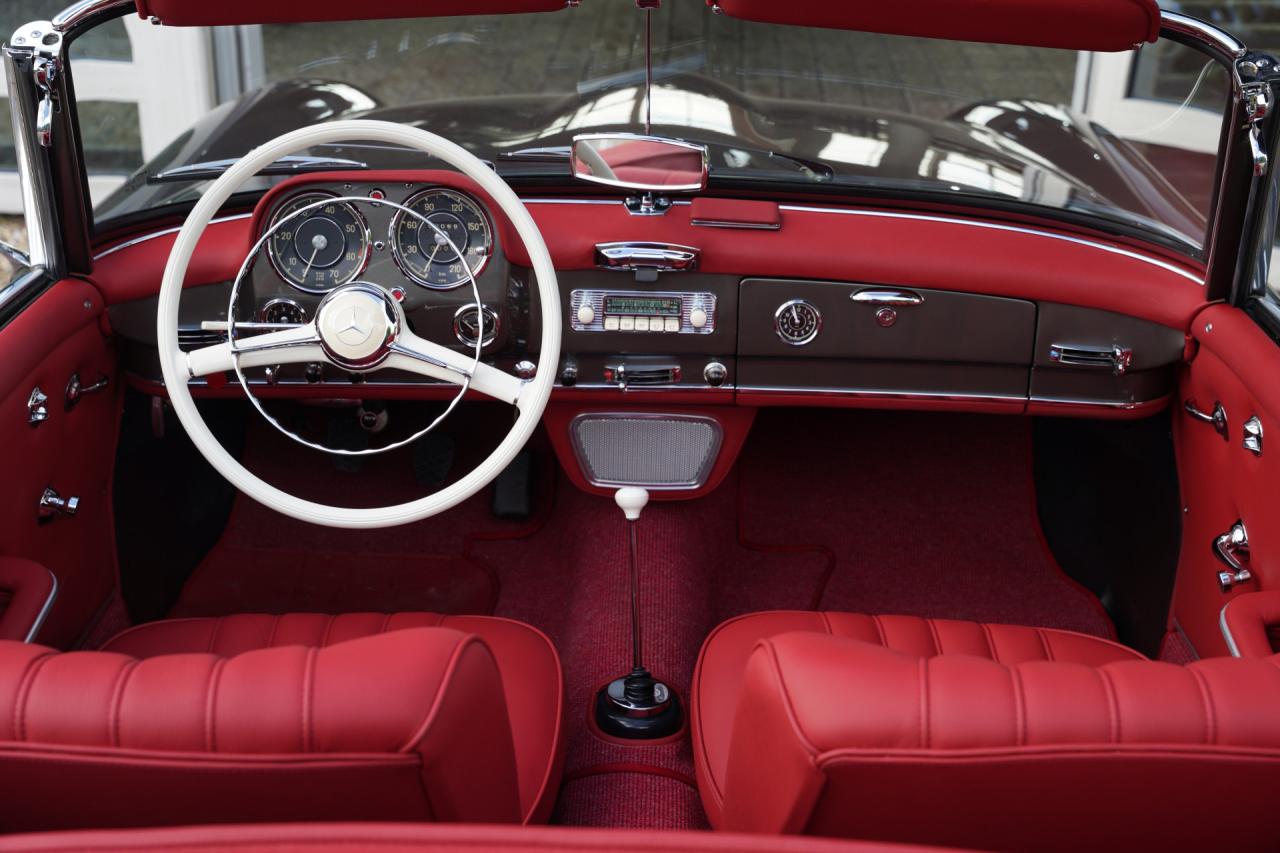 1960 Mercedes - Benz Mercedes Benz 190 SL Roadster &ldquo;Comprehensively restored&rdquo;
