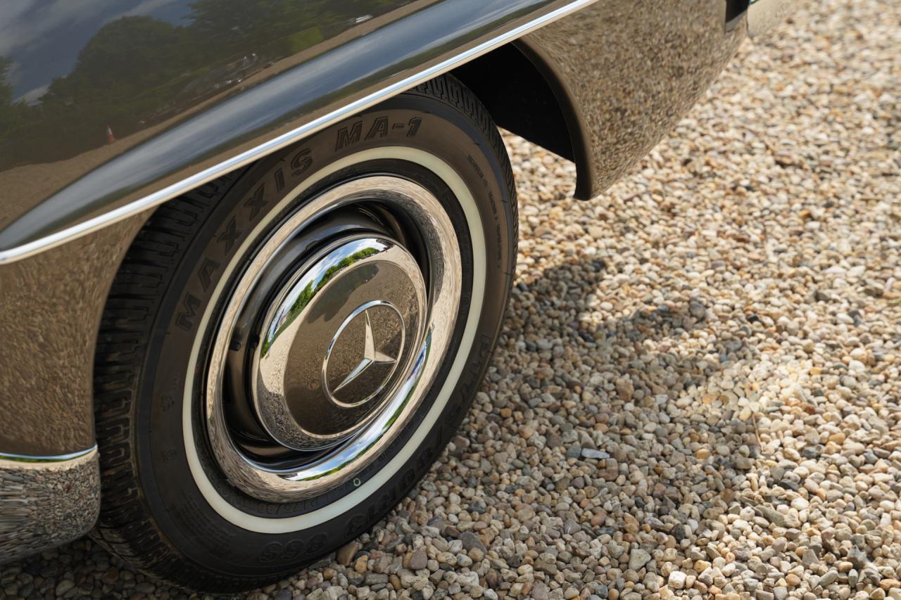 1960 Mercedes - Benz Mercedes Benz 190 SL Roadster &ldquo;Comprehensively restored&rdquo;