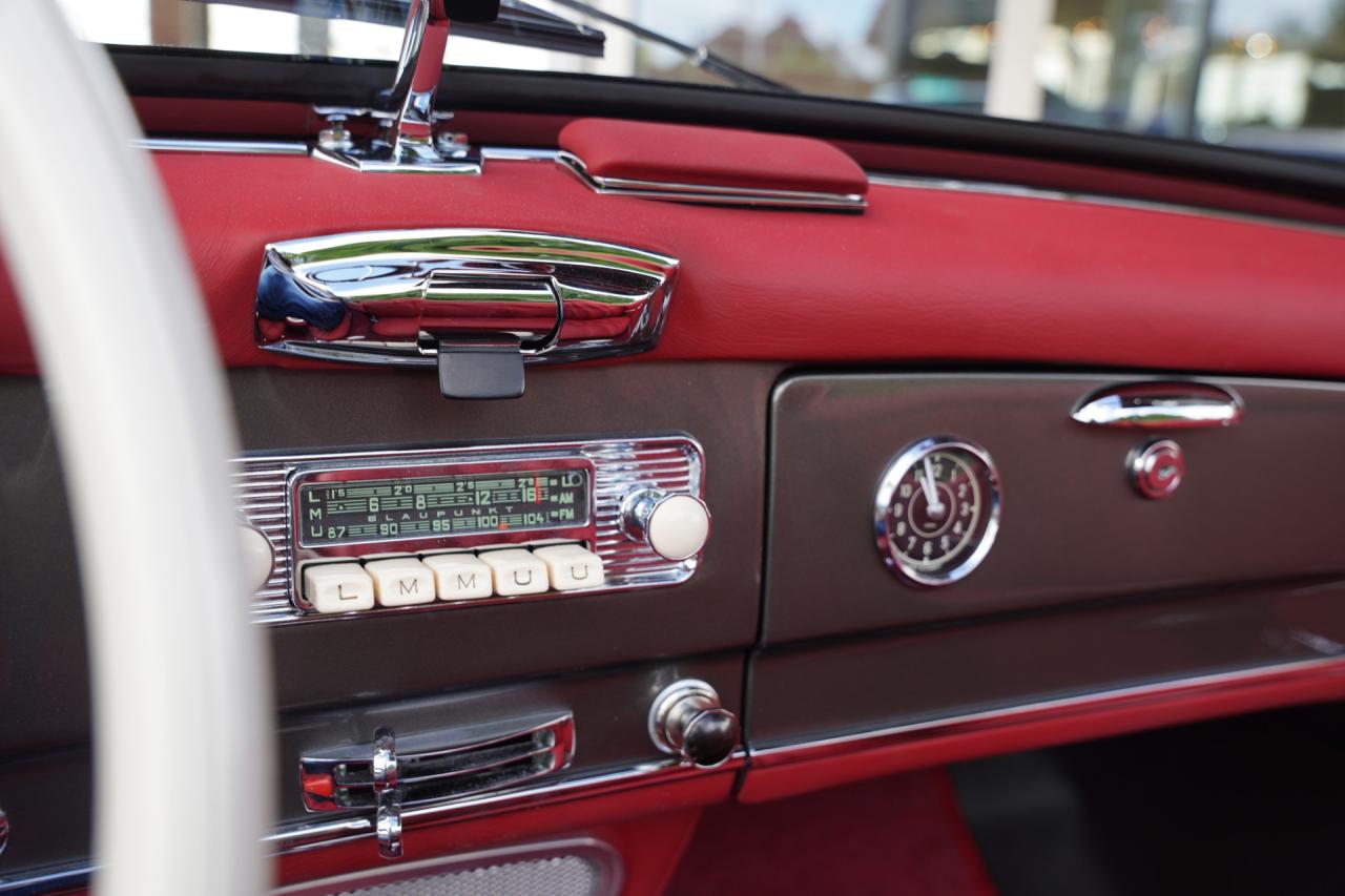 1960 Mercedes - Benz Mercedes Benz 190 SL Roadster &ldquo;Comprehensively restored&rdquo;