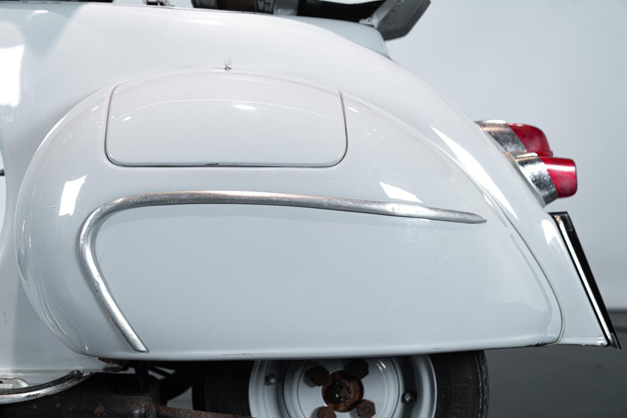 1963 Piaggio VESPA 125 VNB4T