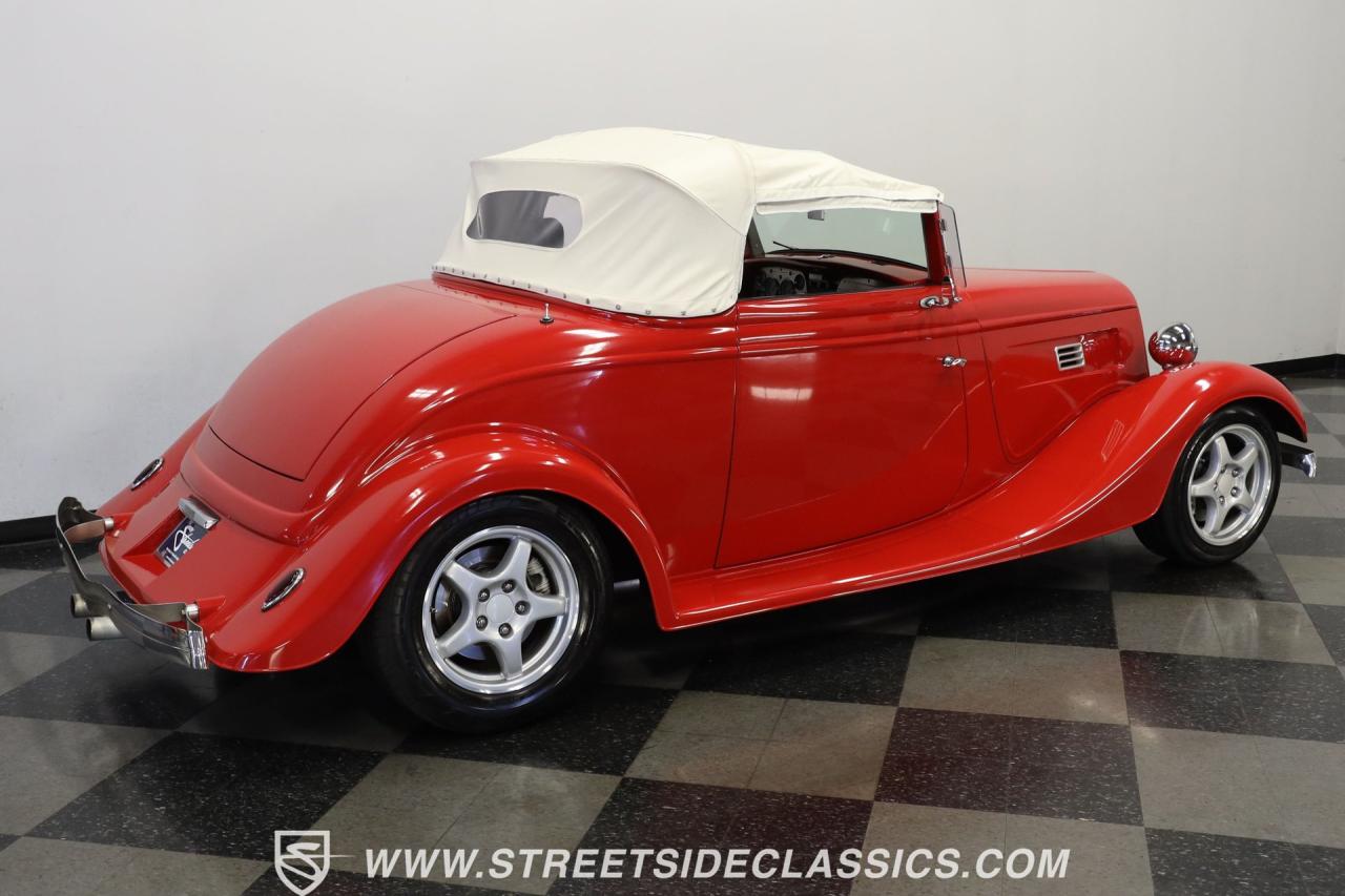 1934 Ford Cabriolet