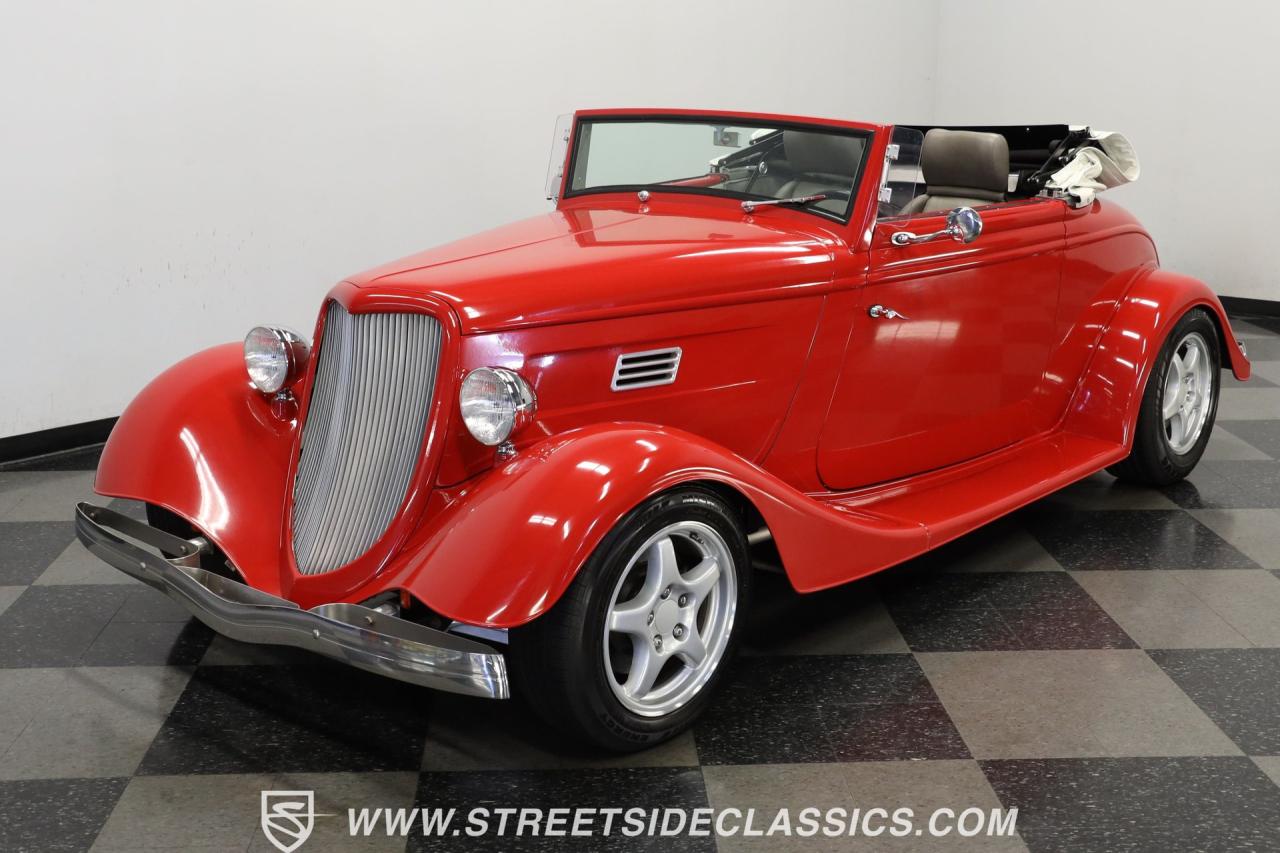 1934 Ford Cabriolet