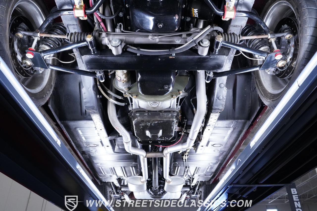 1966 Ford Mustang 2+2 Fastback Restomod