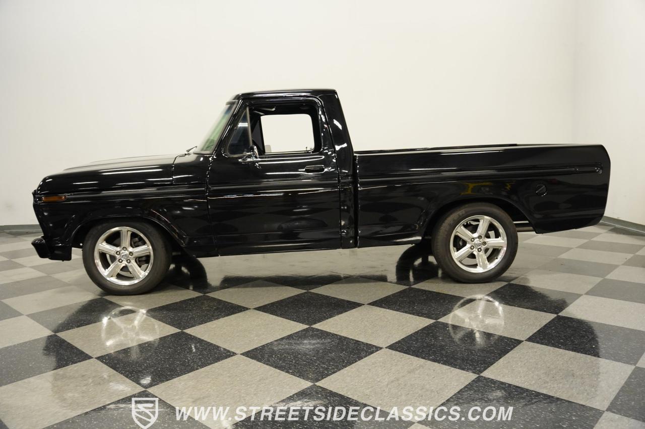 1975 Ford F-100 Restomod