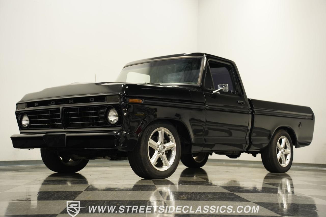 1975 Ford F-100 Restomod
