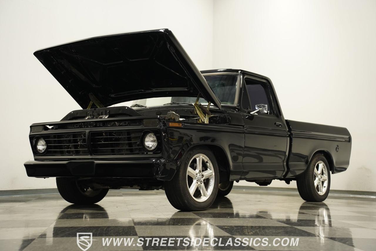 1975 Ford F-100 Restomod