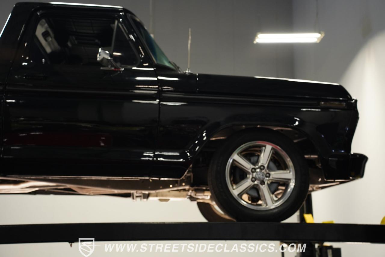 1975 Ford F-100 Restomod