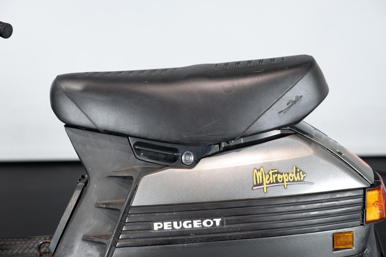 1990 Peugeot PEUGEOT METROPOLIS 50