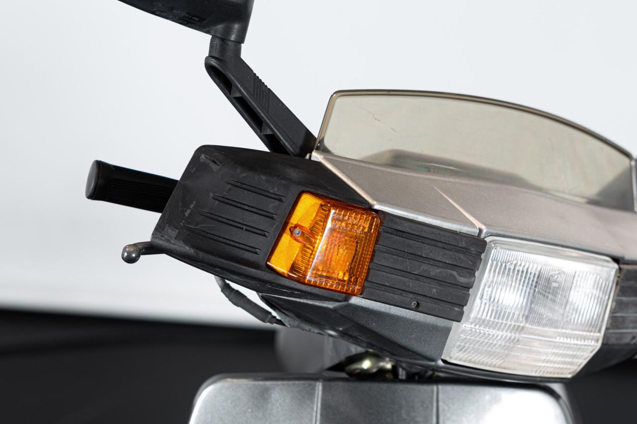 1990 Peugeot PEUGEOT METROPOLIS 50