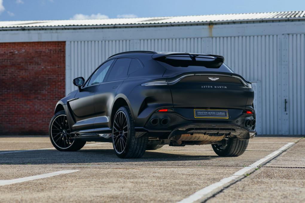 2023 Aston Martin DBX