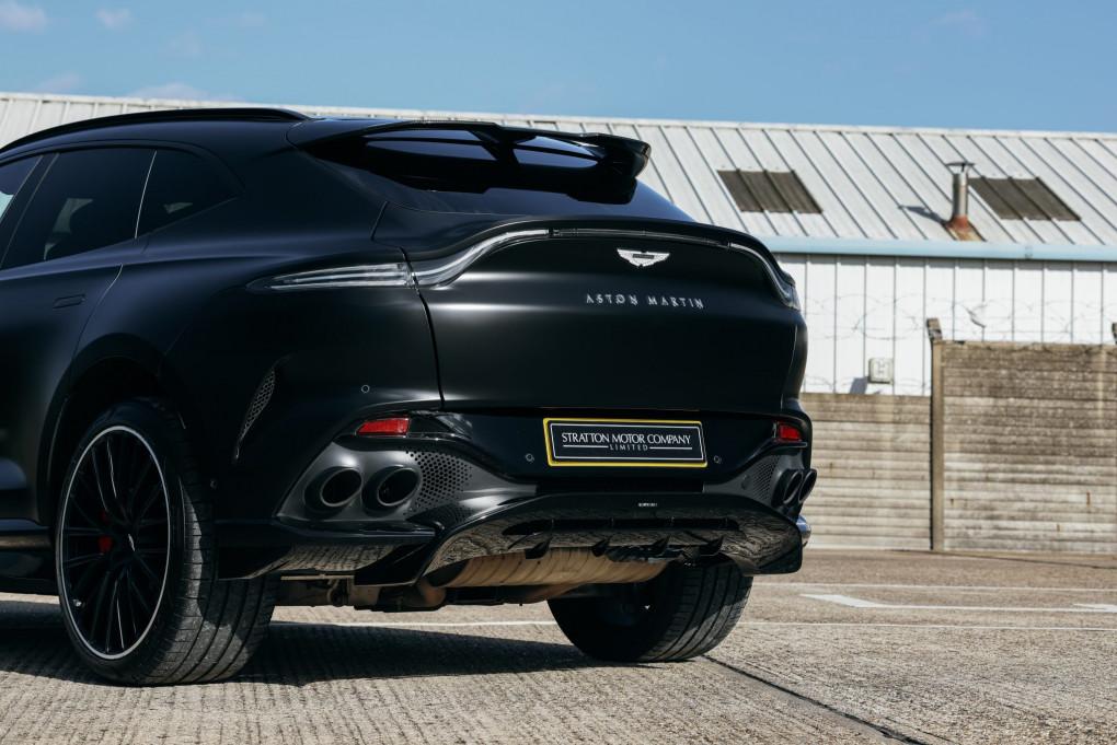2023 Aston Martin DBX