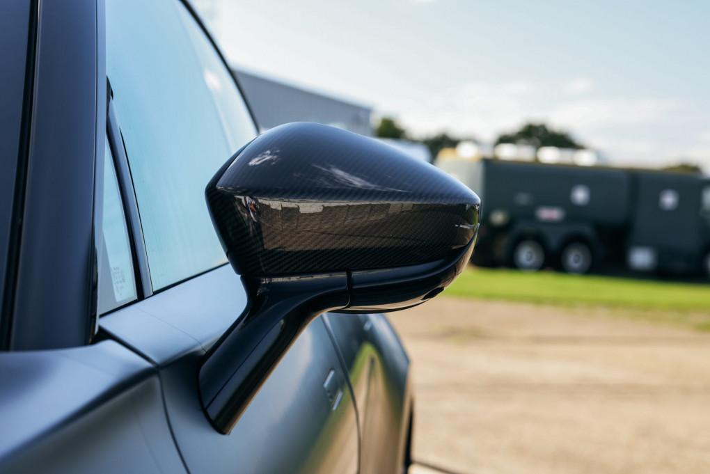 2023 Aston Martin DBX