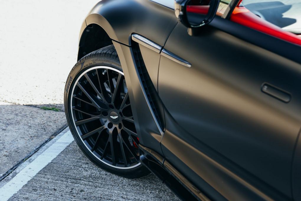 2023 Aston Martin DBX