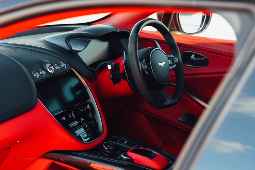 2023 Aston Martin DBX