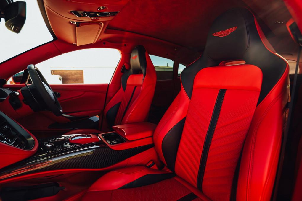 2023 Aston Martin DBX