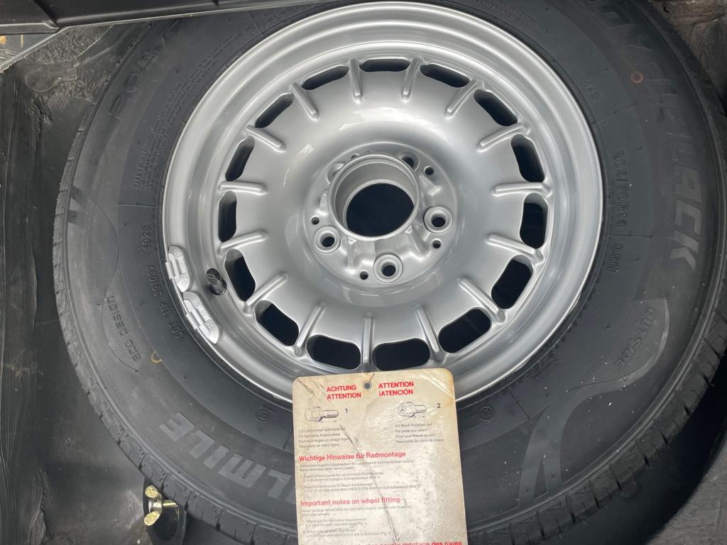 1984 Mercedes - Benz 500SL