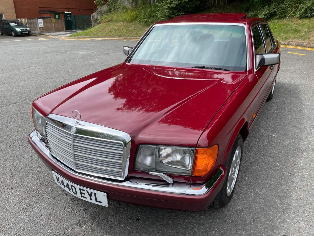 1992 Mercedes - Benz 300SE