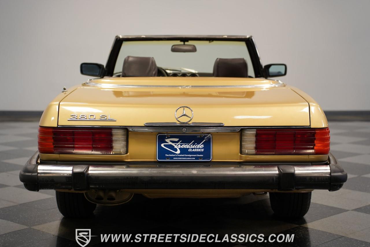 1982 Mercedes - Benz 380SL 107