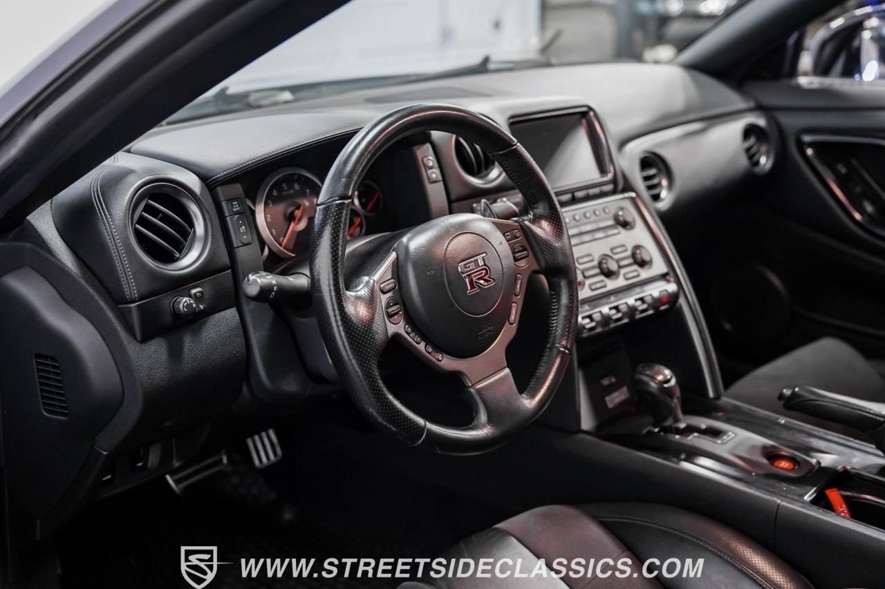 2013 Nissan GT-R Premium