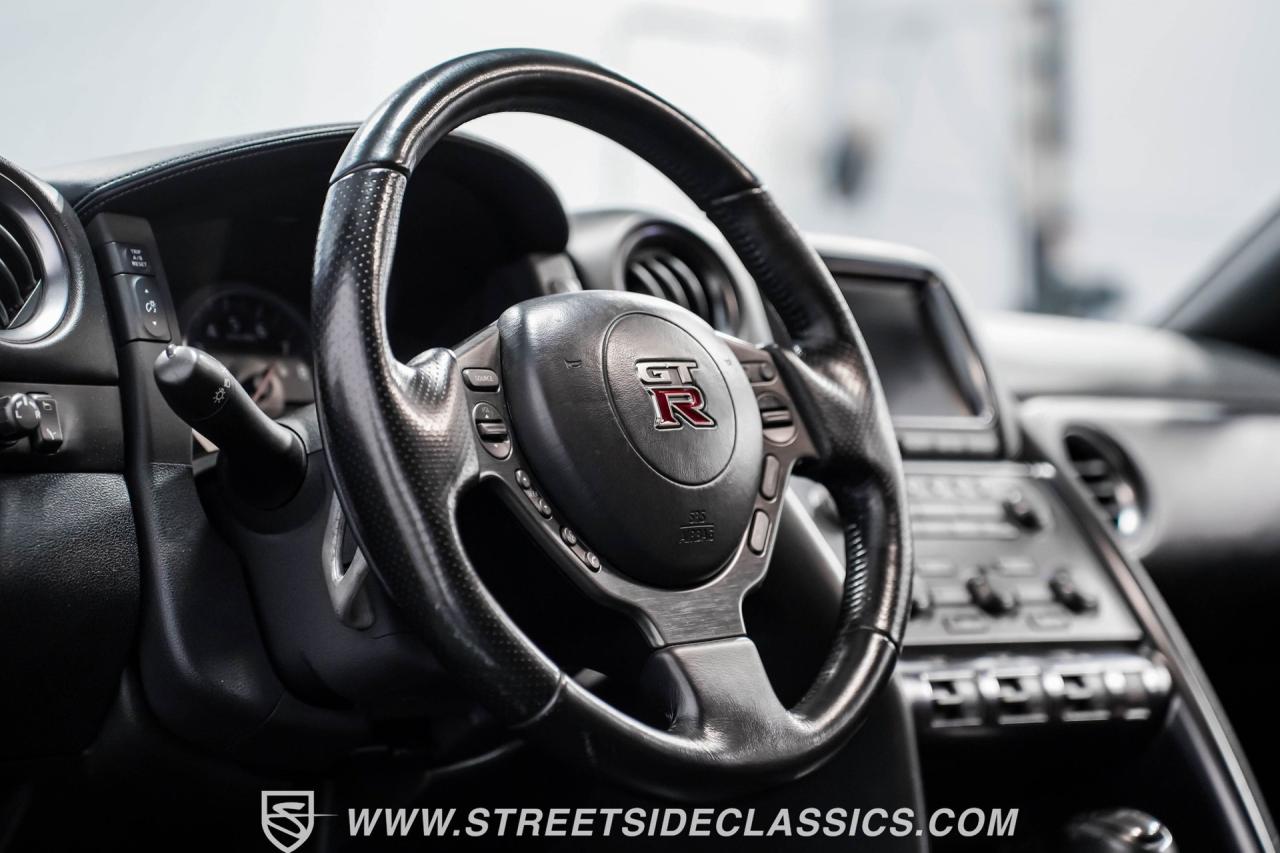 2013 Nissan GT-R Premium