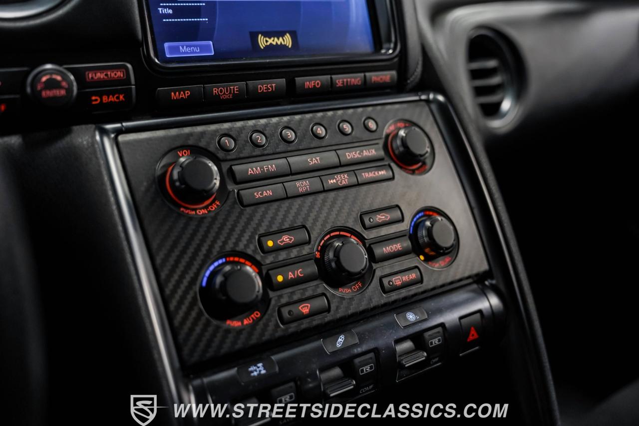 2013 Nissan GT-R Premium