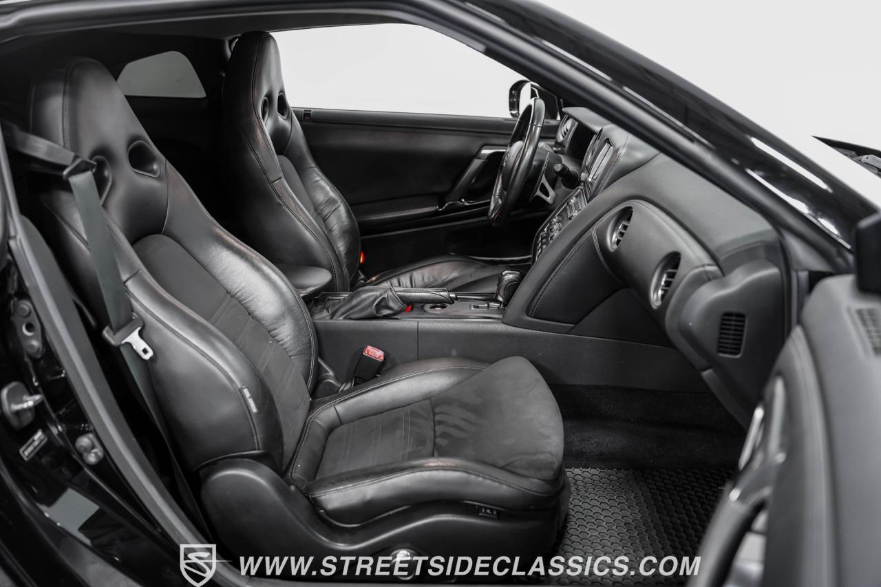 2013 Nissan GT-R Premium