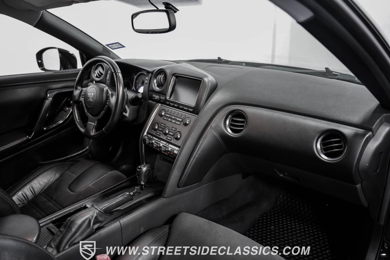 2013 Nissan GT-R Premium