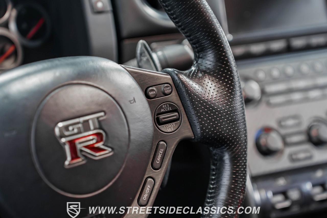 2013 Nissan GT-R Premium