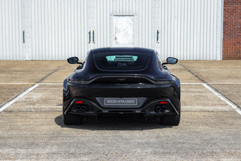 2021 Aston Martin Vantage