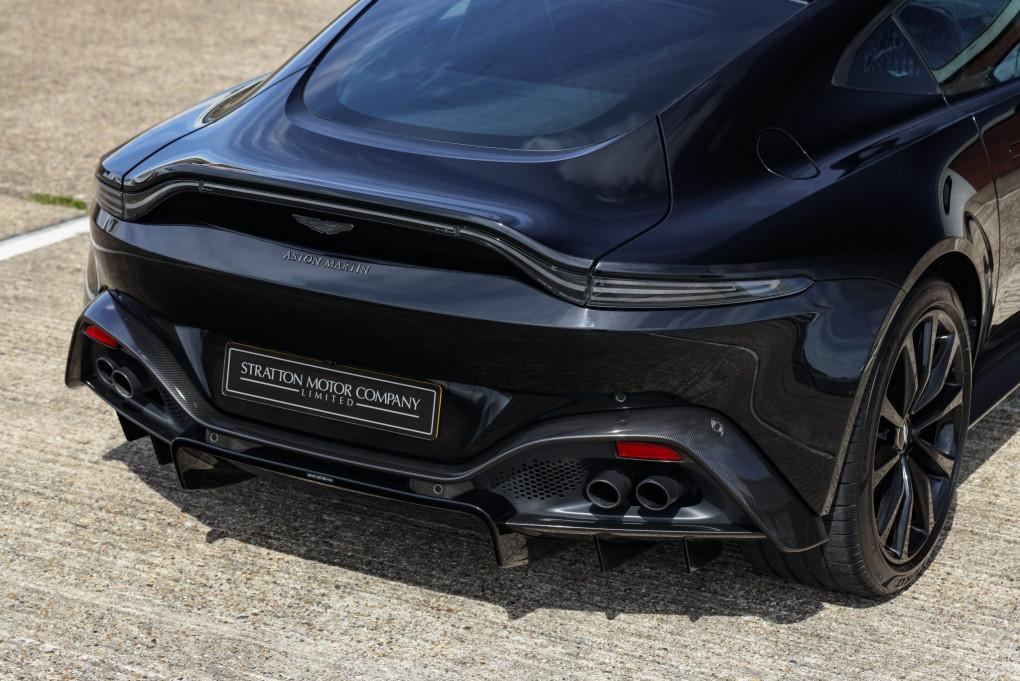 2021 Aston Martin Vantage