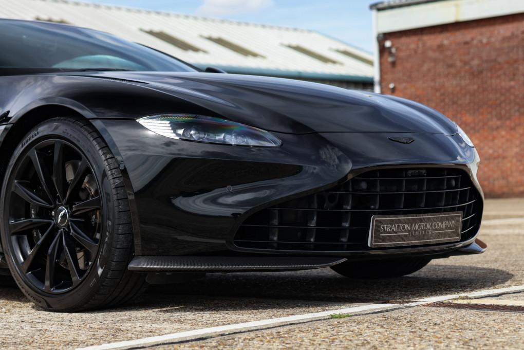 2021 Aston Martin Vantage