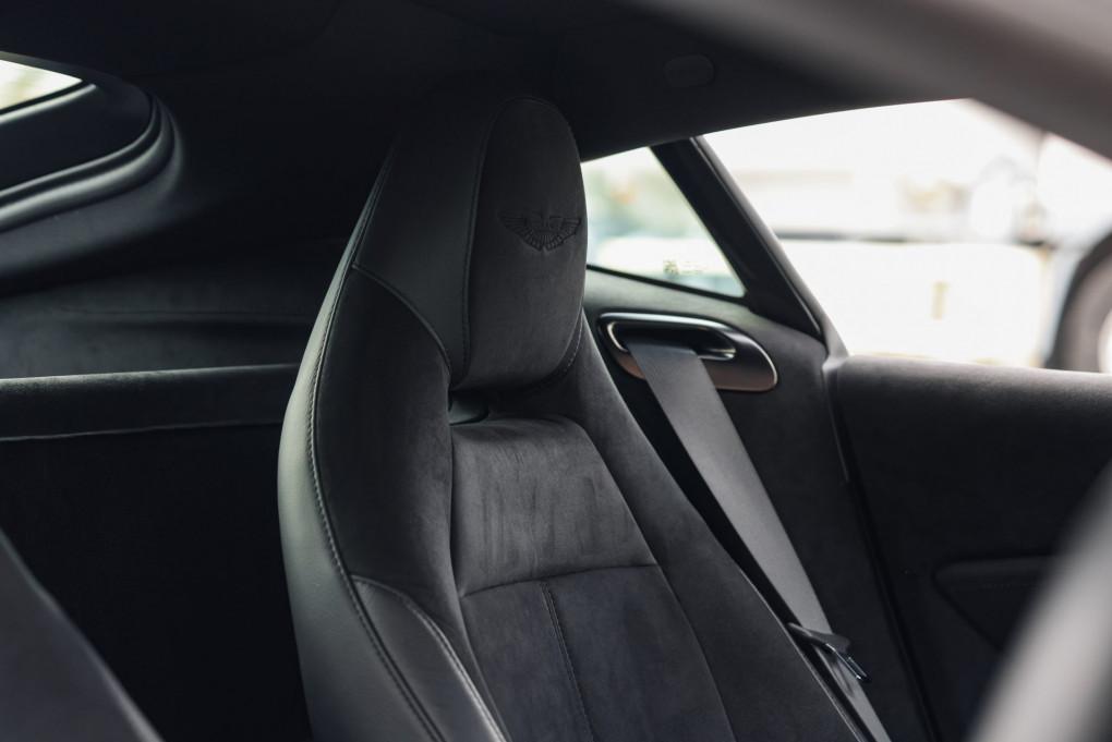 2021 Aston Martin Vantage