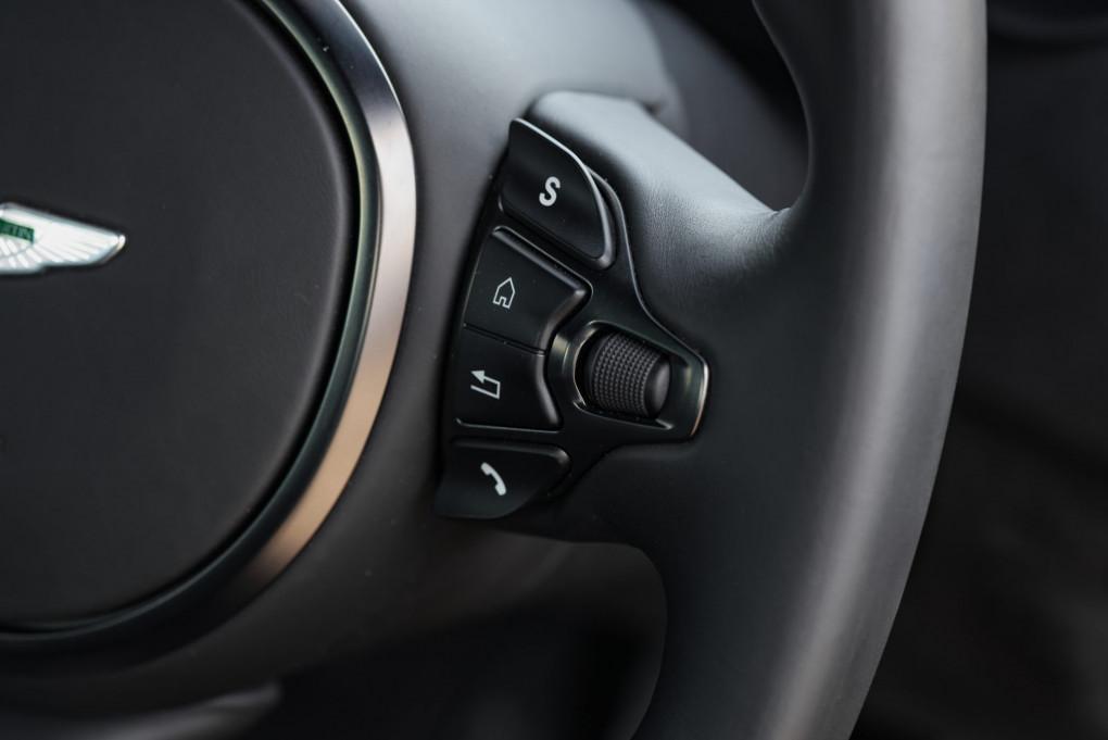 2021 Aston Martin Vantage