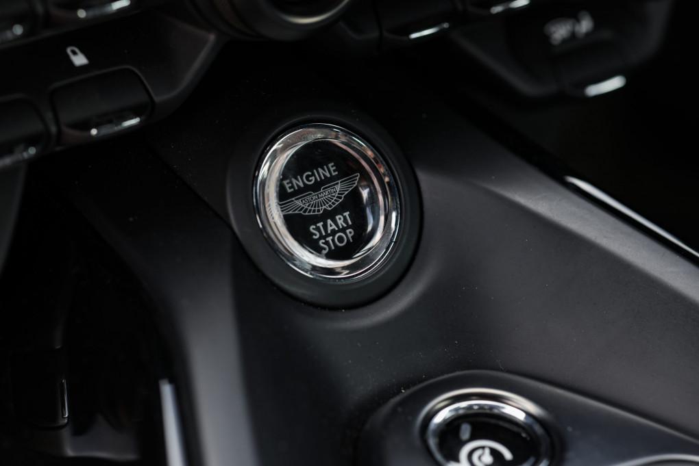 2021 Aston Martin Vantage