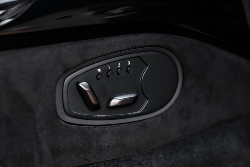 2021 Aston Martin Vantage