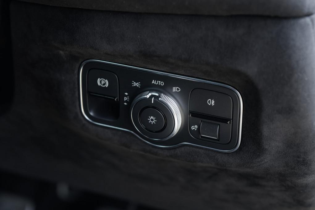 2021 Aston Martin Vantage