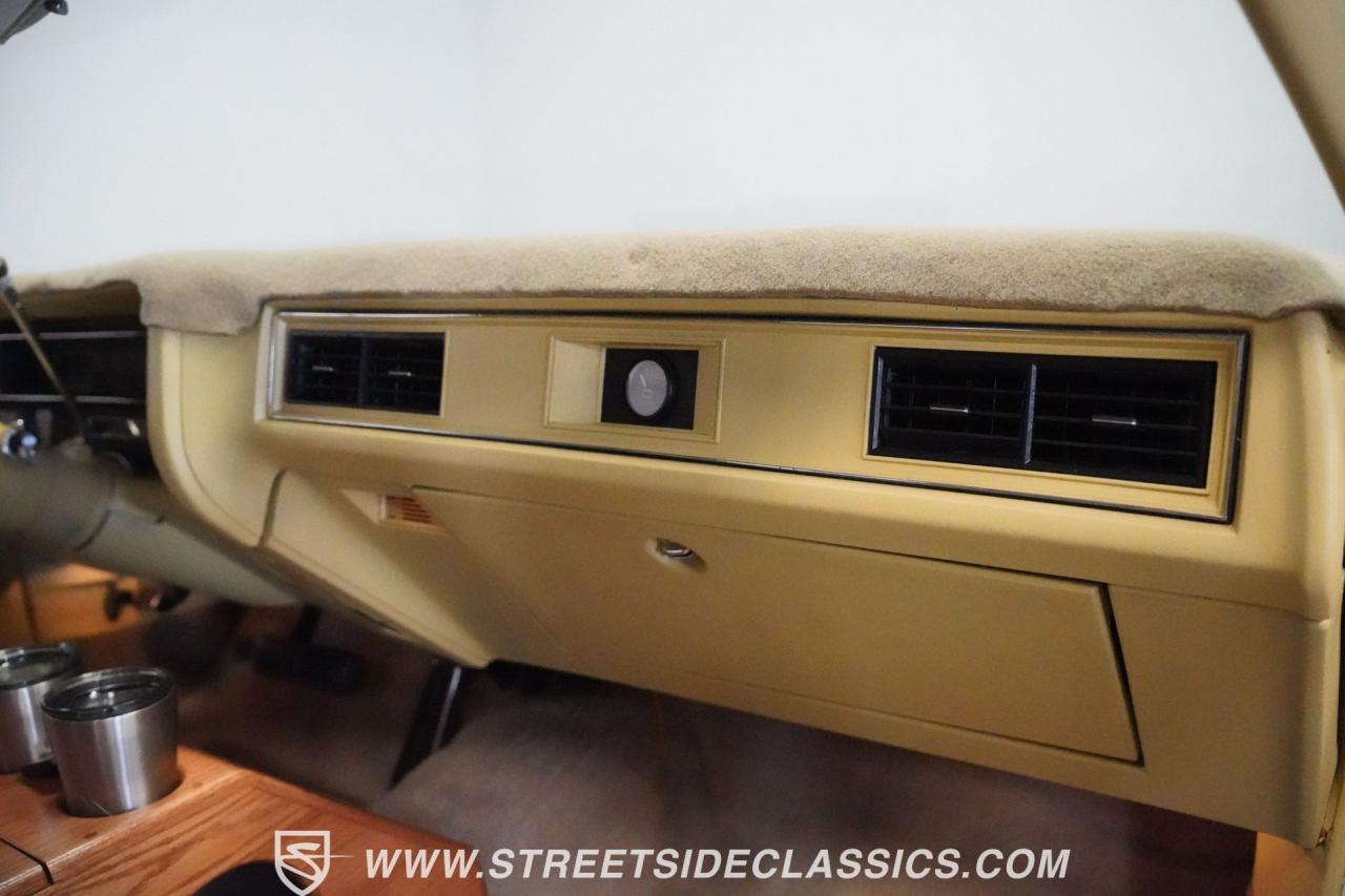 1971 Cadillac Coupe DeVille