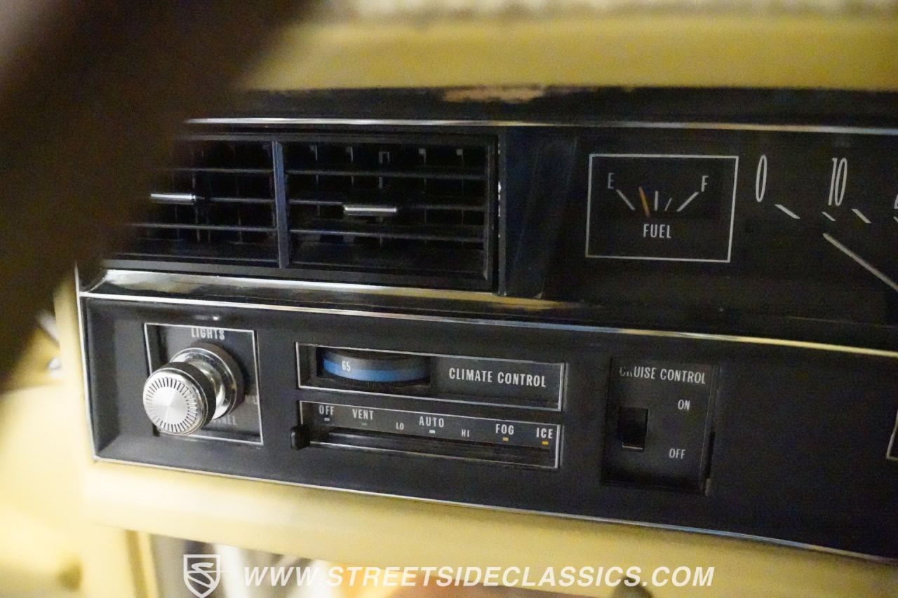 1971 Cadillac Coupe DeVille