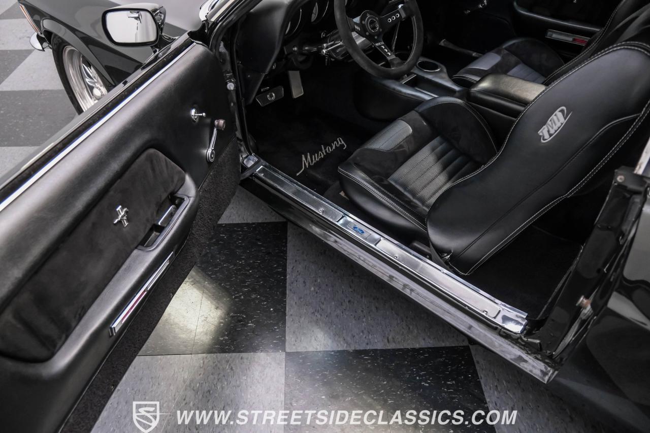 1970 Ford Mustang Fastback Restomod