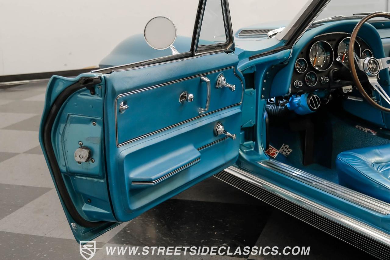 1966 Chevrolet Corvette 427 Convertible
